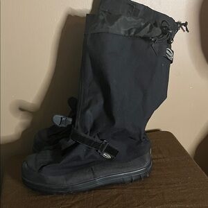Adventurer Hi Men’s Overshoes/ boots waterproof unisex NEOS large